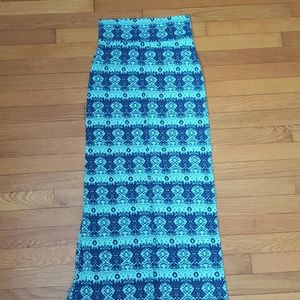 Pattern maxi skirt