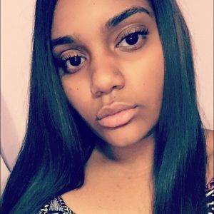 Meet your Posher, Lourdes