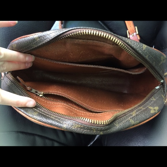 💯 Auth VINTAGE Louis Vuitton!!! - Picture 2 of 4