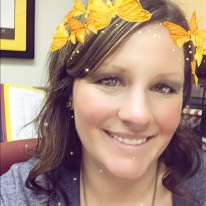 Meet your Posher, Lisa