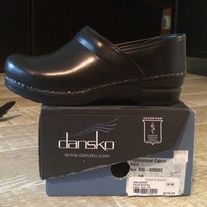 Dansko Professionals