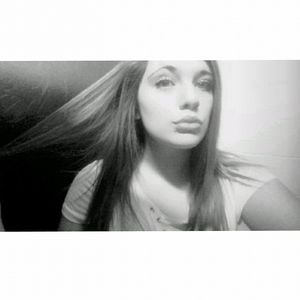 Meet your Posher, Maeve