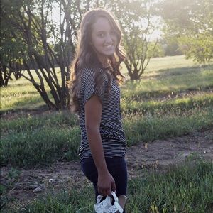 Meet your Posher, Briana