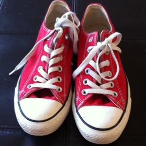 Red Converse