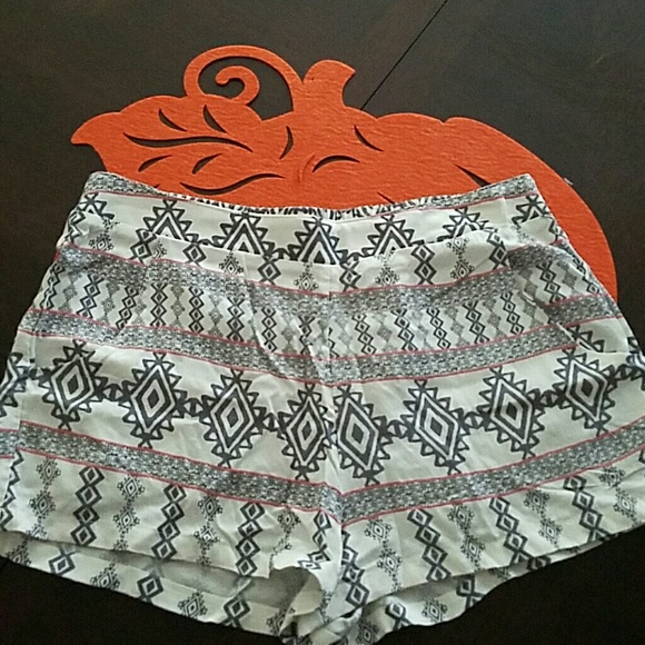 Aztec print Rayon cotton short