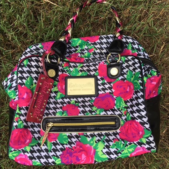 Betsey Johnson Travel Toiletry Bag
