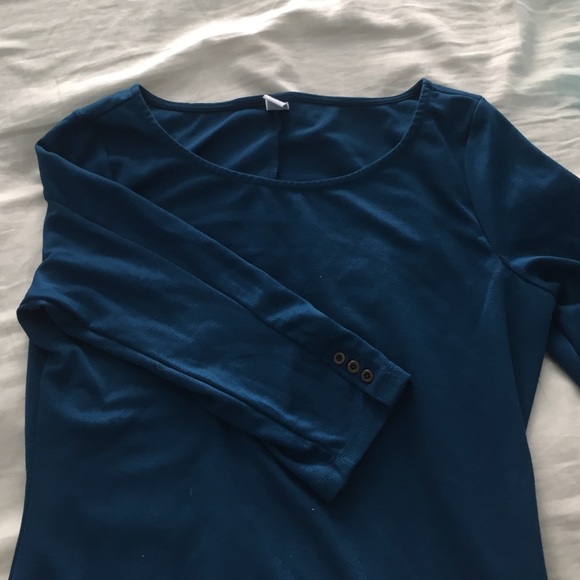 A teal mid sleeve dress - Picture 1 of 1