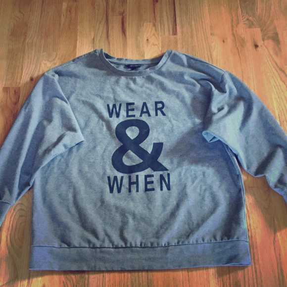 Banana Republic sweatshirt