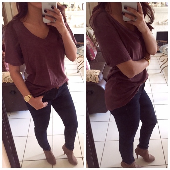 |SUNDAY SALE| Rusty Raisin Vneck Tee - Picture 2 of 2