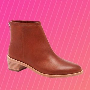 Meet your Posher, Gaby