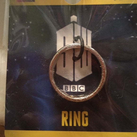 Doctor Who companion ring