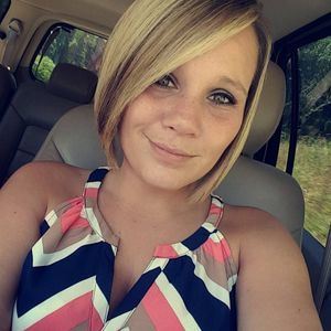 Meet your Posher, Roxanne