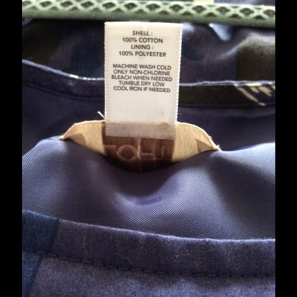 Dress - Picture 4 of 4