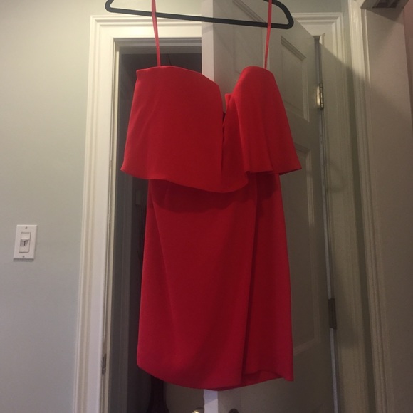 BCBG MaxAzria Red Dress. Never worn!! Size M - Picture 1 of 1