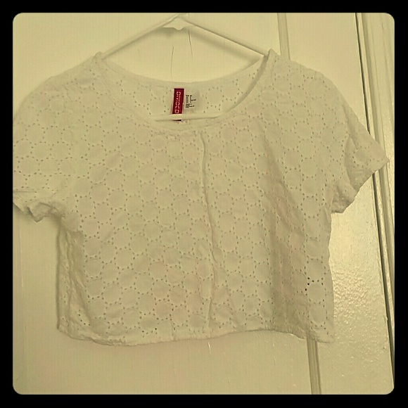 White crop top