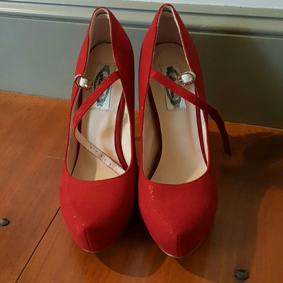 Sexy Red Platform Stilettos