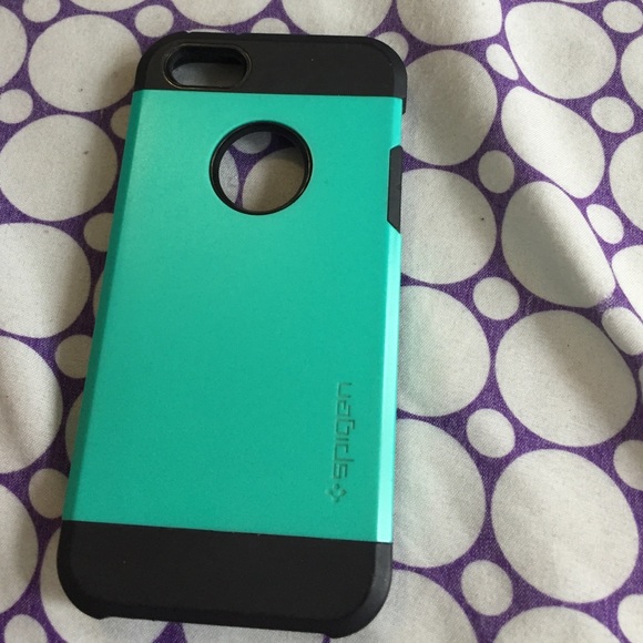 iPhone 5/5s phone case spigen