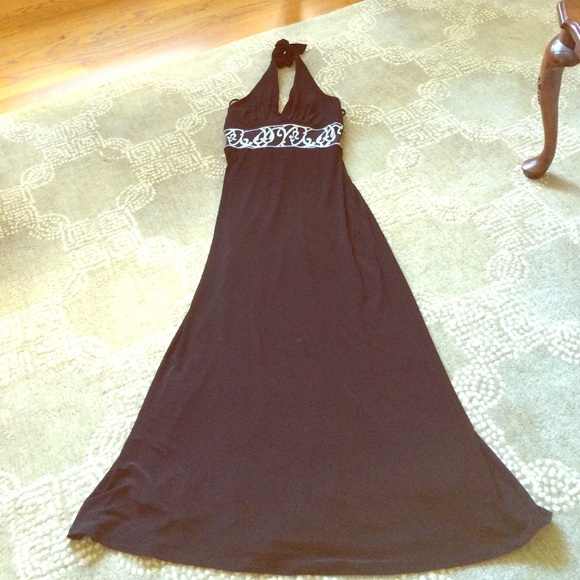 Black and White Halter Maxie Dress