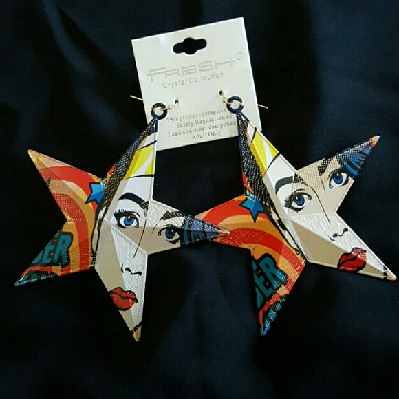 Wonder Woman Earrings