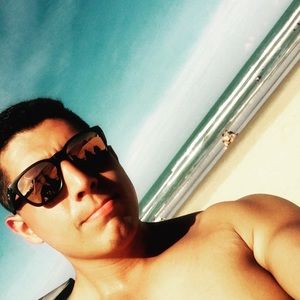 Meet your Posher, Fernando