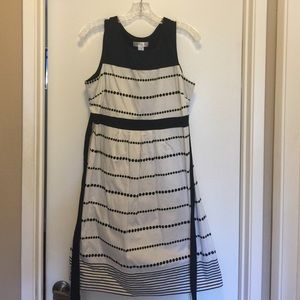 Black and off-white maternity dress