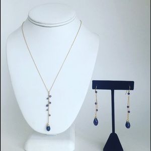 Necklace and earrings set