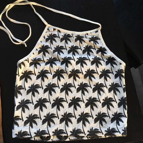 Brandy Melville Halter Crop
