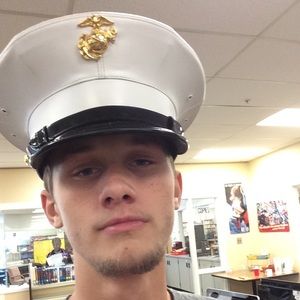 Meet your Posher, Wayne