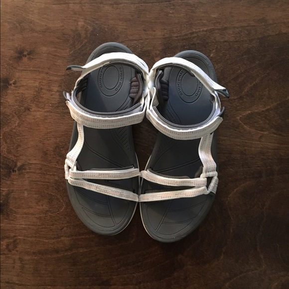 Teva - Terra Fi Light Sandals