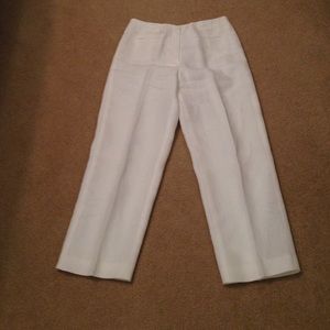 White linen lined Capri pants never been worn