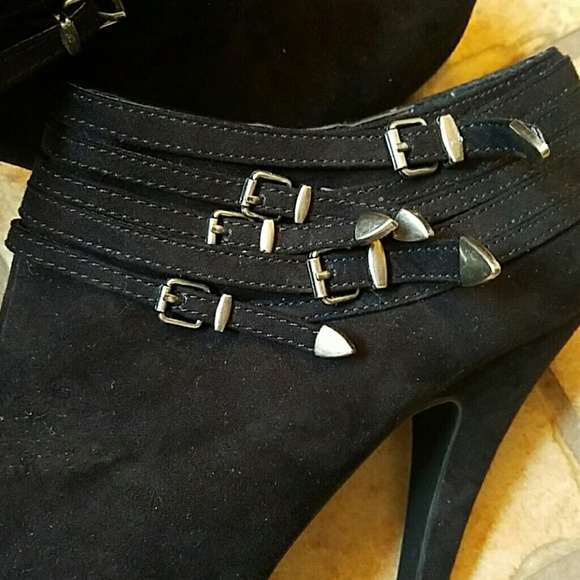 Guess booties - Picture 3 of 7