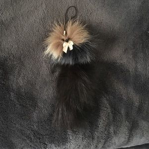 DONATING SOON Fluffy fur keychain from Germany