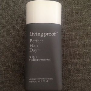 Living Proof perfect hair day 5 in 1 styling cream