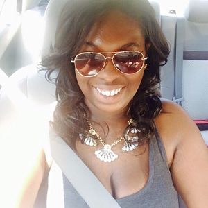 Meet your Posher, Valerie