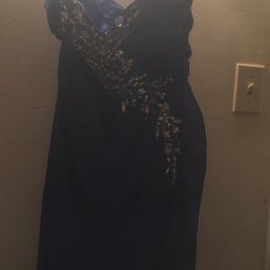 Long dress like new used it one time
