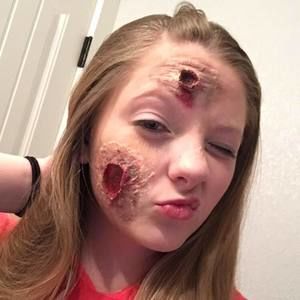 Meet your Posher, Annabelle