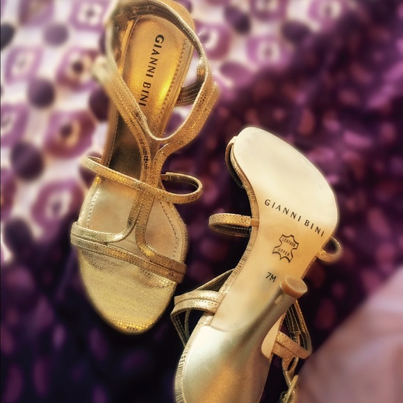 Gianni Bini strap dress sandals - Picture 2 of 2