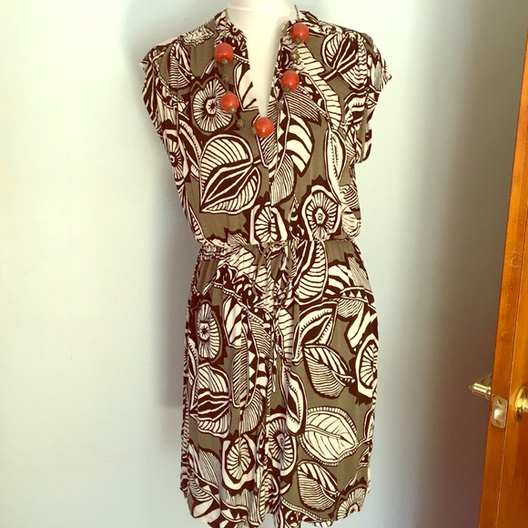 Loft short sleeved dress