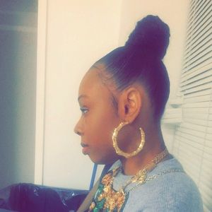 Meet your Posher, Tina