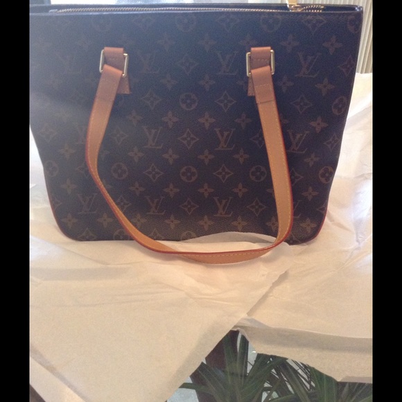 MONOGRAM Tote Bag BRAND NEW..🎄ON SPECIAL Now🎄