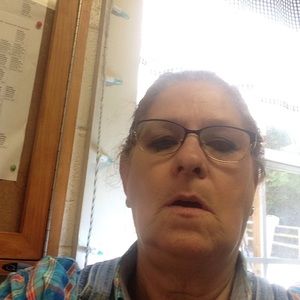 Meet your Posher, Brenda