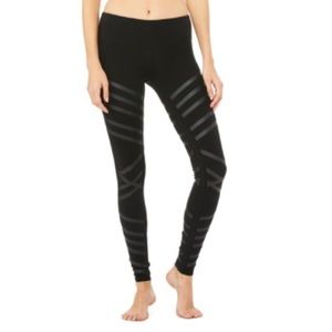 NWT Alo yoga airbrush legging