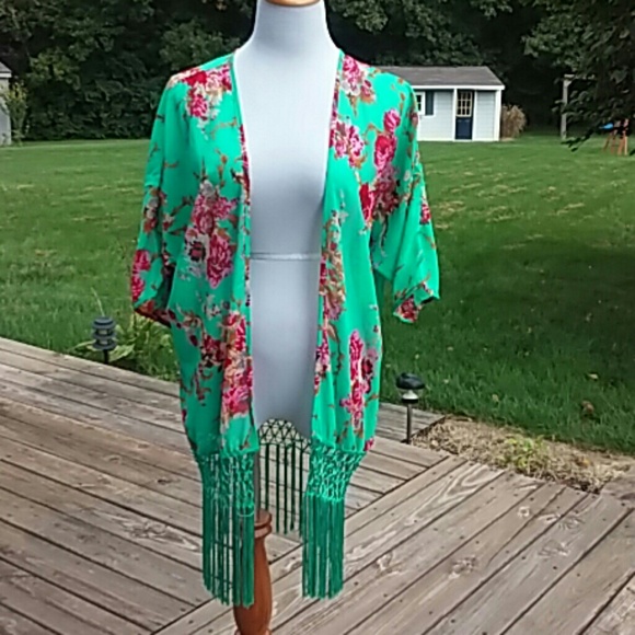 NWOT Floral Kimono / Cover Up with Fringe