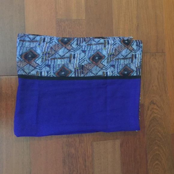 Colorful Scarf - Picture 3 of 3