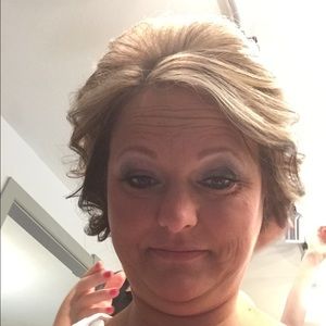 Meet your Posher, Tonya