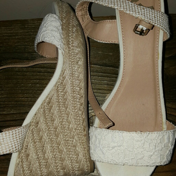 Report cream wedges size 9 - Picture 4 of 4