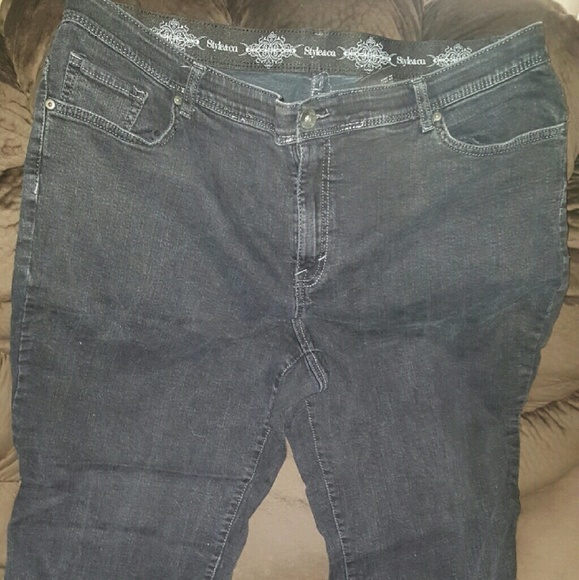 Plus size black jeans