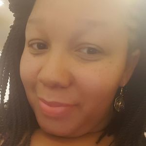 Meet your Posher, Cella
