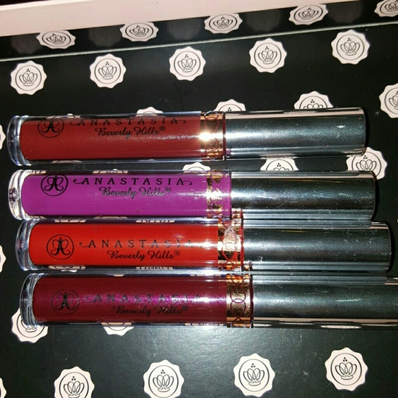 Anastasia Beverly Hills Liquid Lipstick Bundle