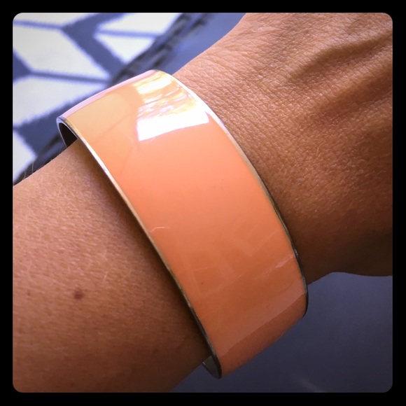 Gold Metal Enamel Bracelet - Picture 1 of 2